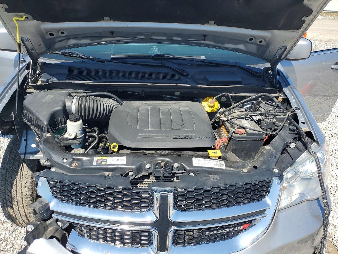 Dodge Caravan Sxt