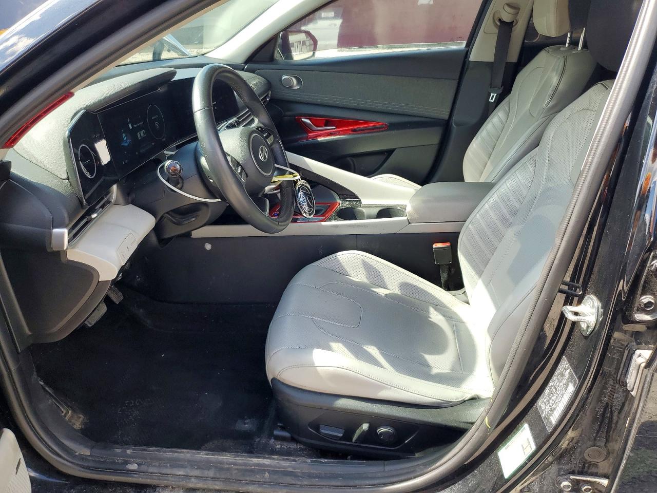 Hyundai ELANTRA Limited