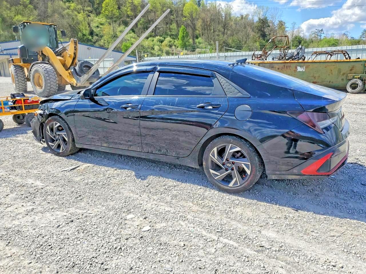 Hyundai ELANTRA Limited