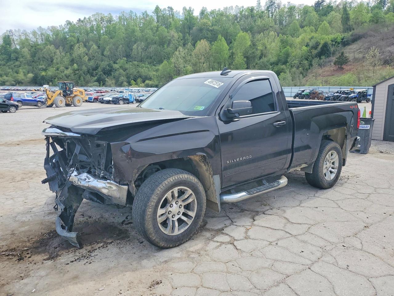 Salvage Chevrolet Silverado Image