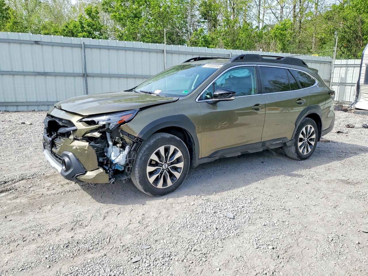 Salvage Subaru Outback Image