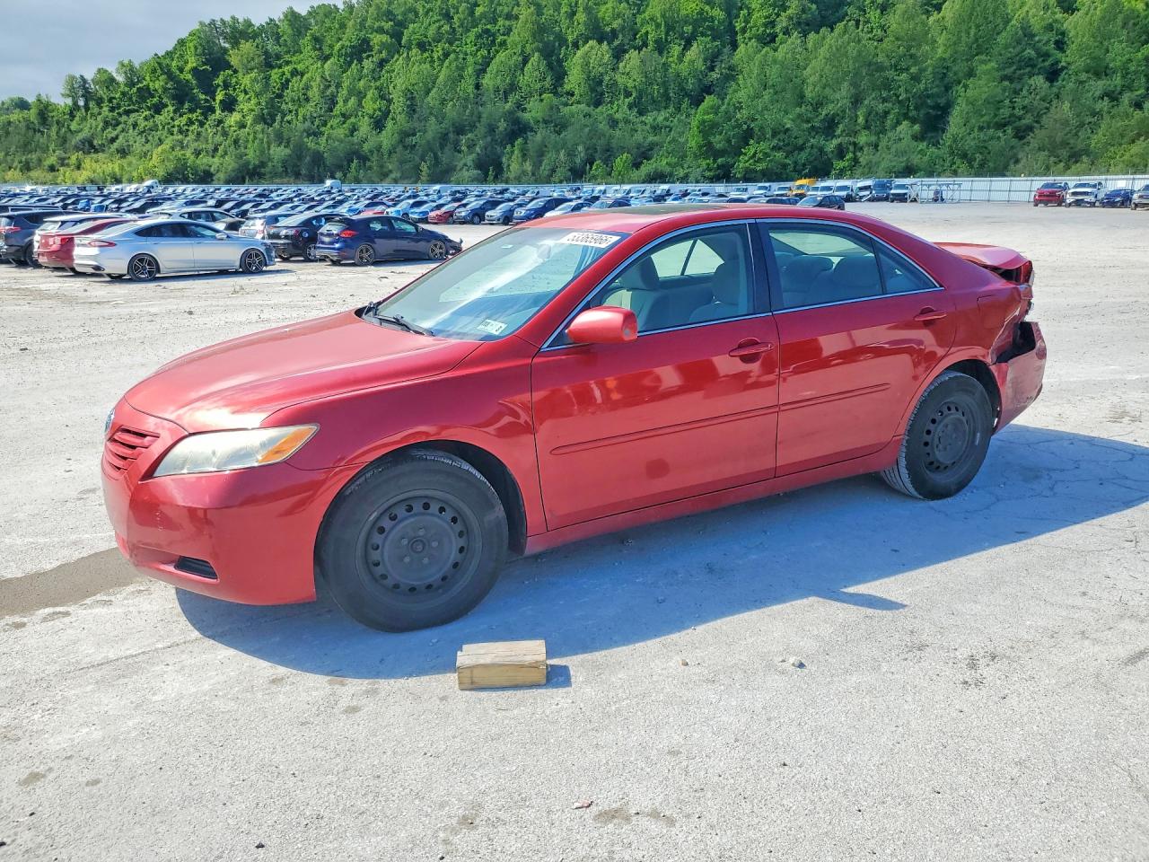 Salvage Toyota Camry Image