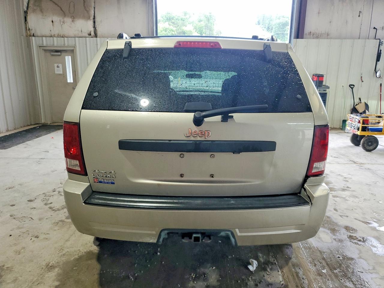 Jeep Grand Cherokee Laredo