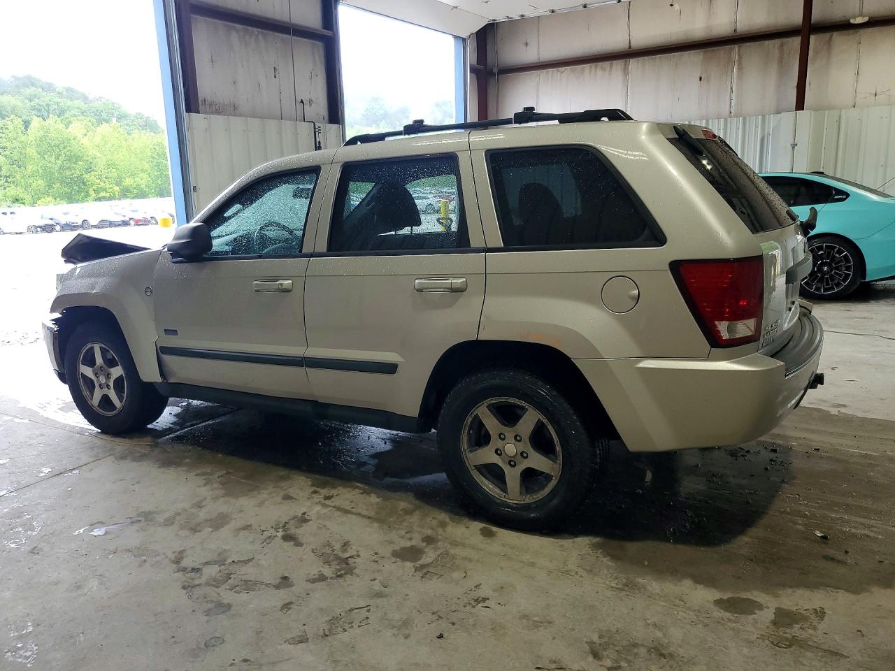 Jeep Grand Cherokee Laredo