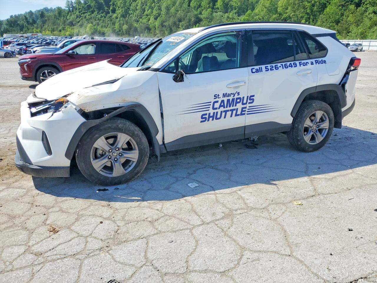 Salvage Toyota RAV4 Image