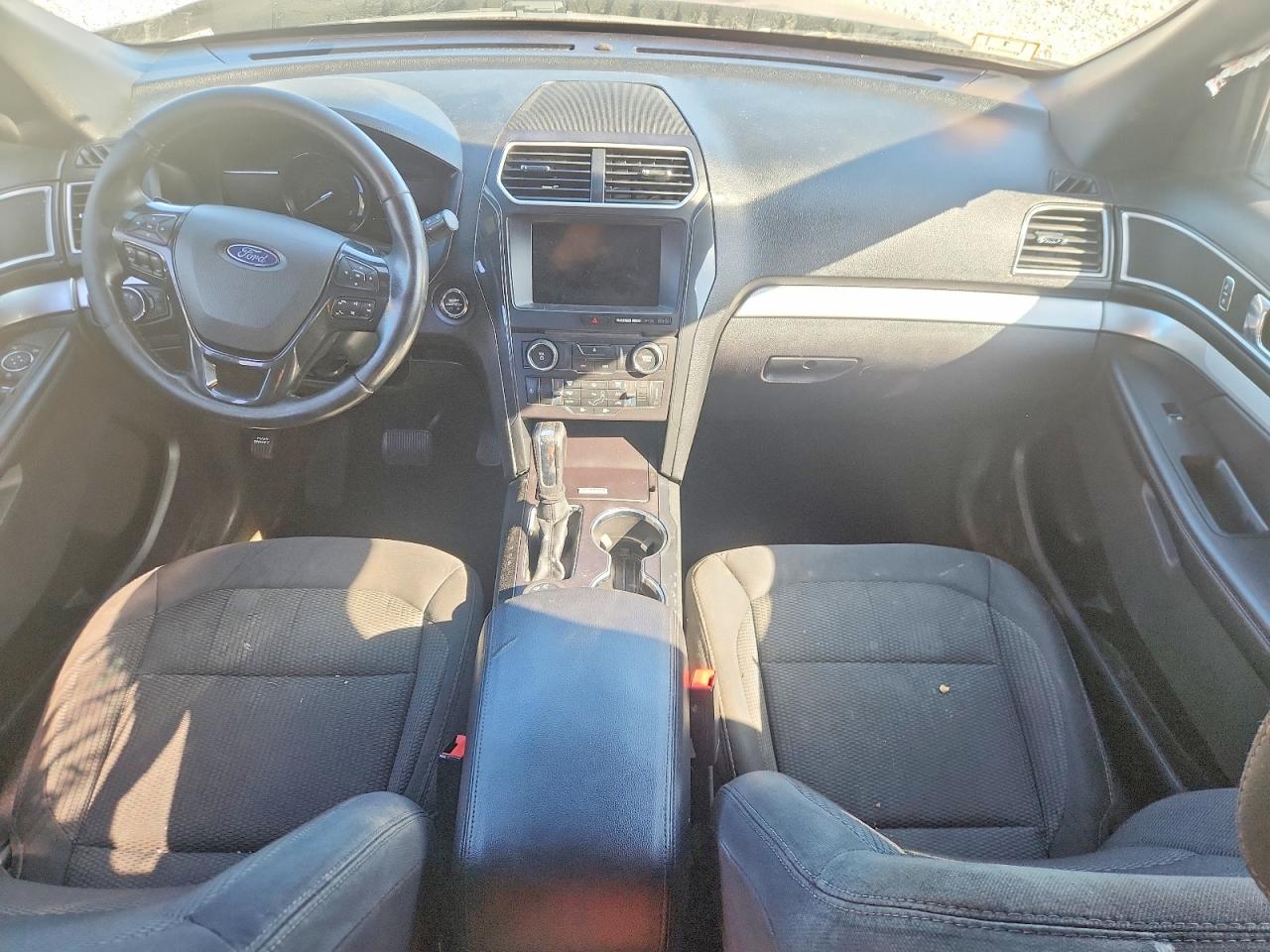 Ford Explorer Xlt
