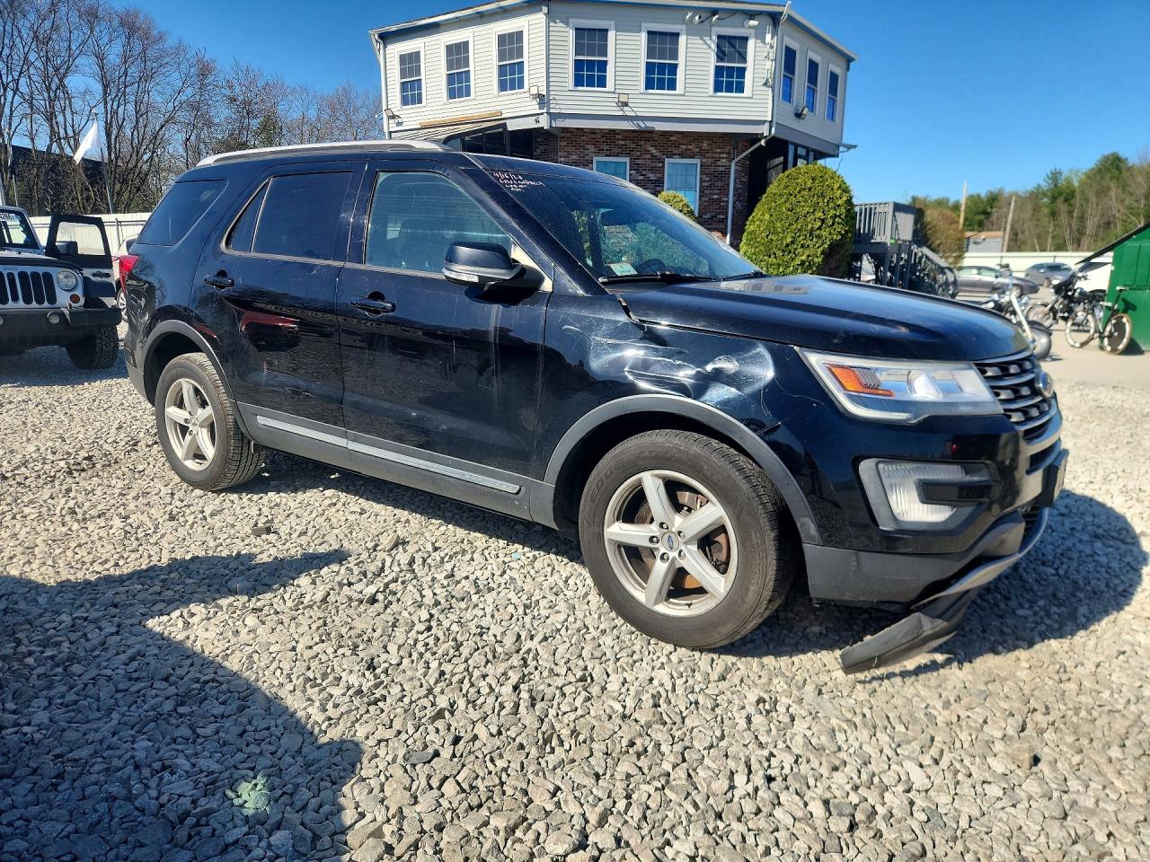 Ford Explorer Xlt
