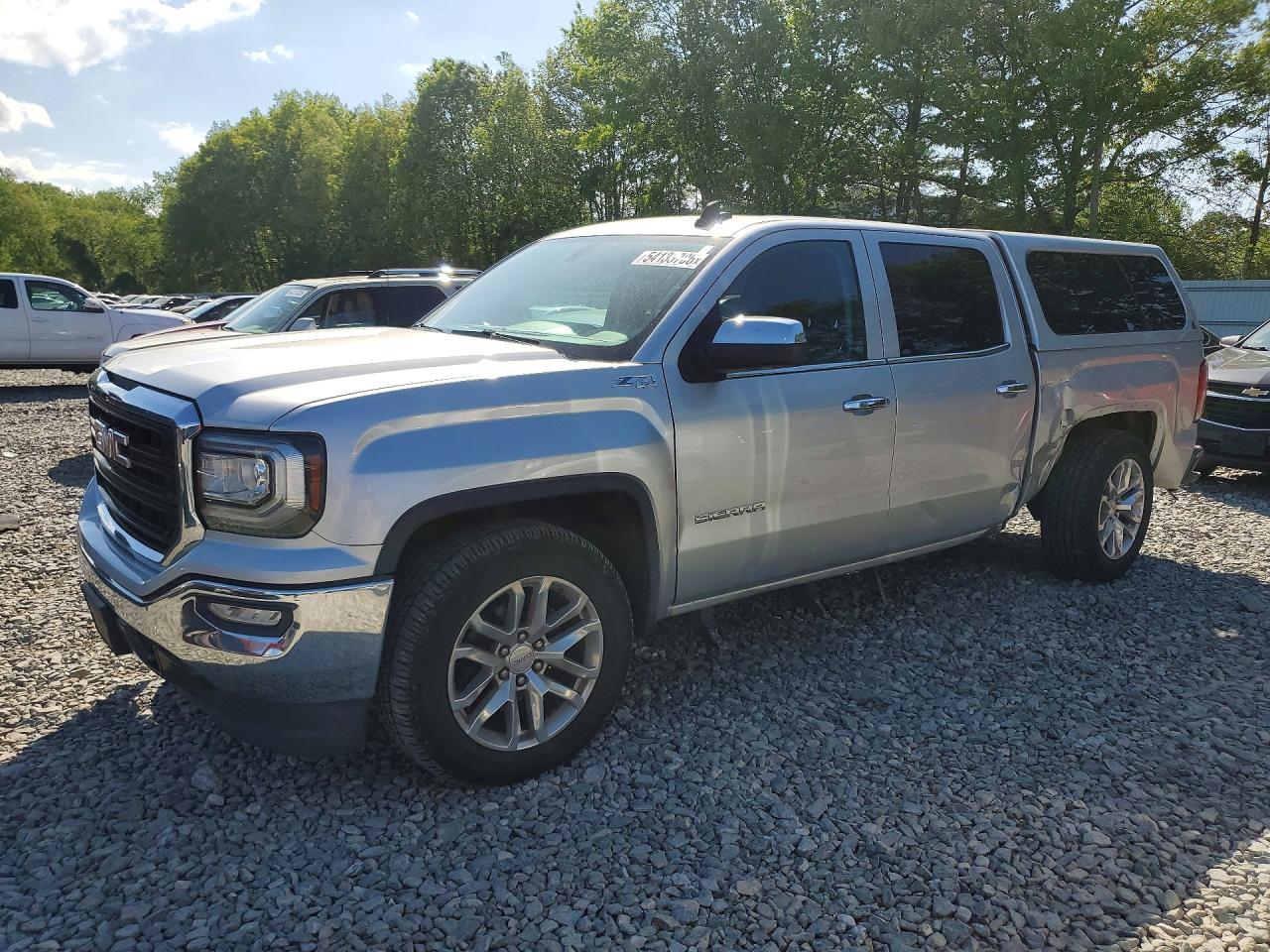Salvage GMC Sierra Image
