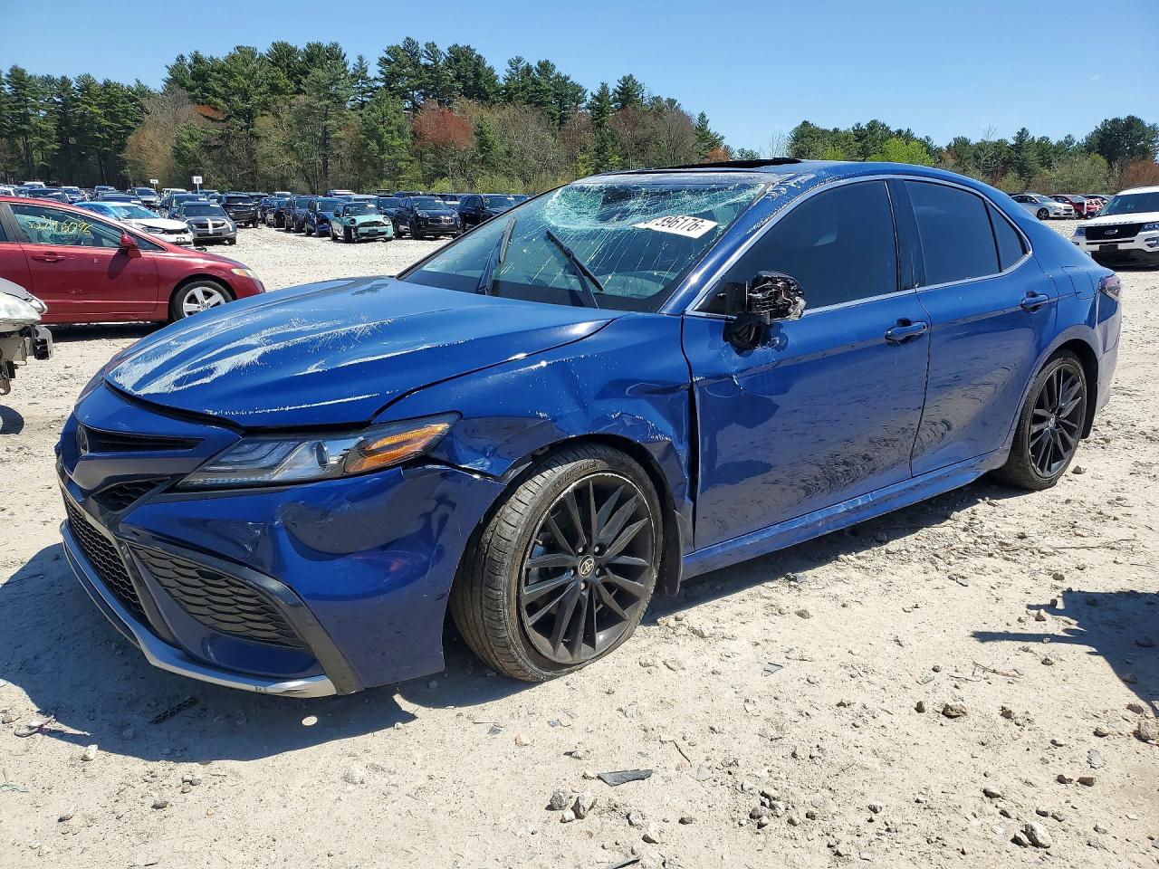 Salvage Toyota Camry Image