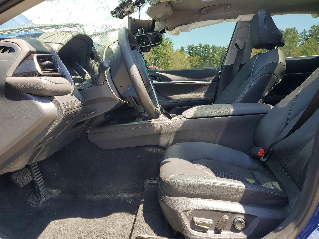 Toyota Camry Xse