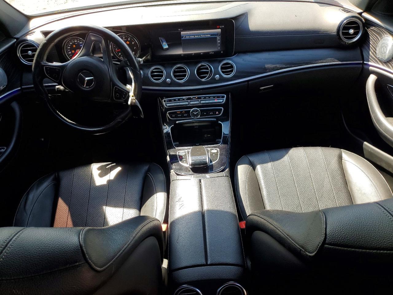 Mercedes-Benz E-Class 300 4matic