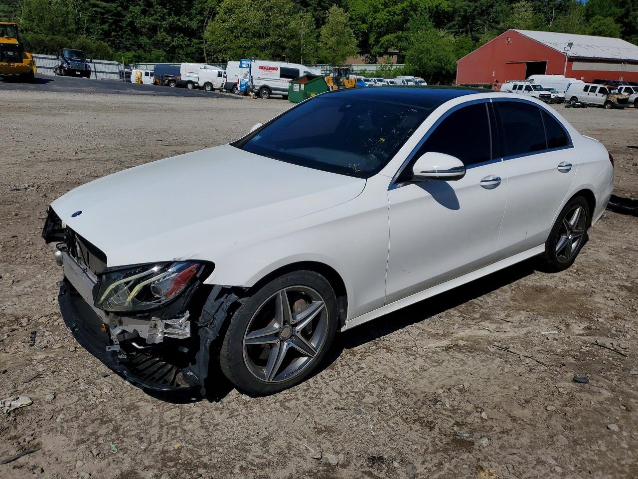 Salvage Mercedes-Benz E-Class Image