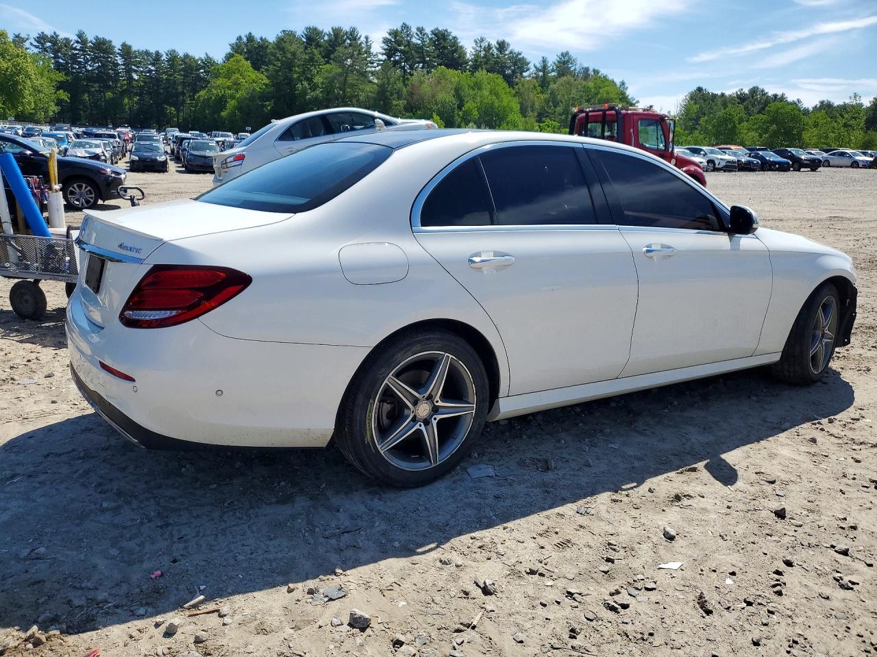 Mercedes-Benz E-Class 300 4matic