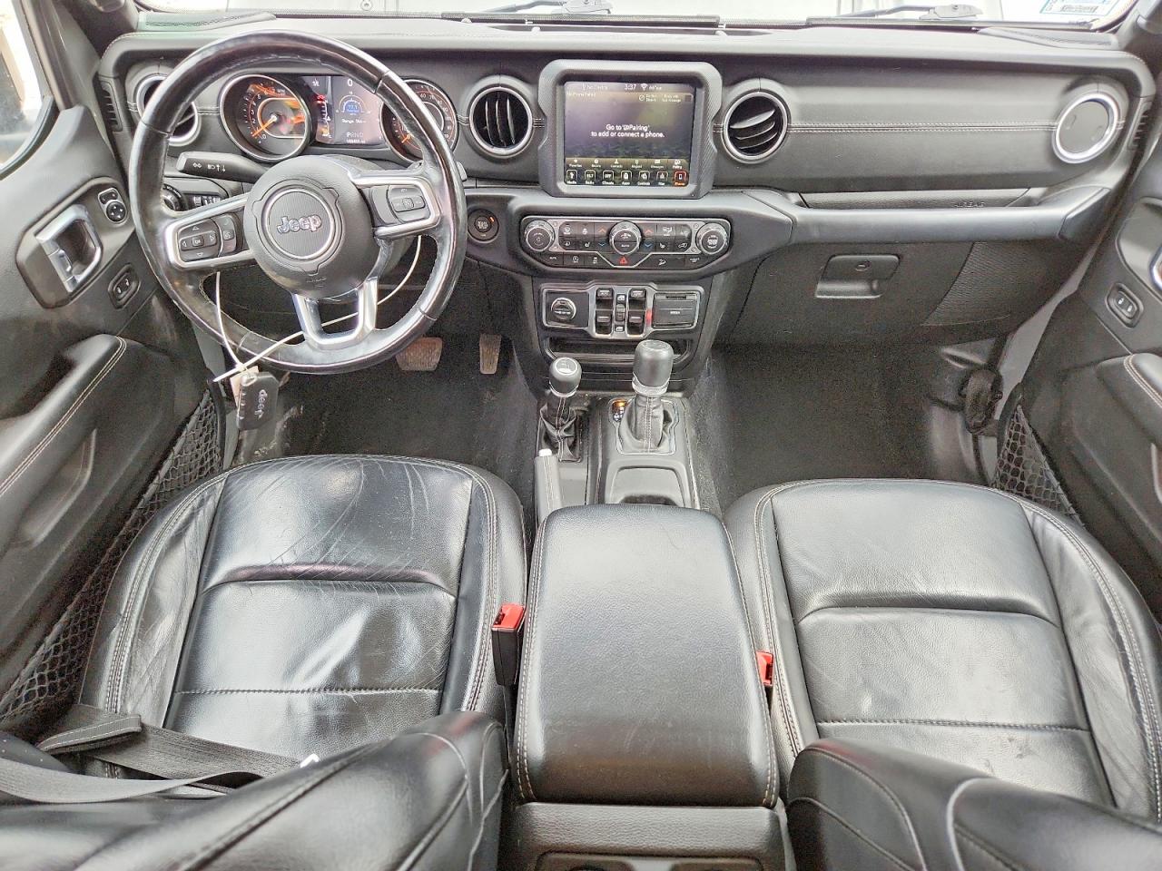 Jeep Wrangler Sahara