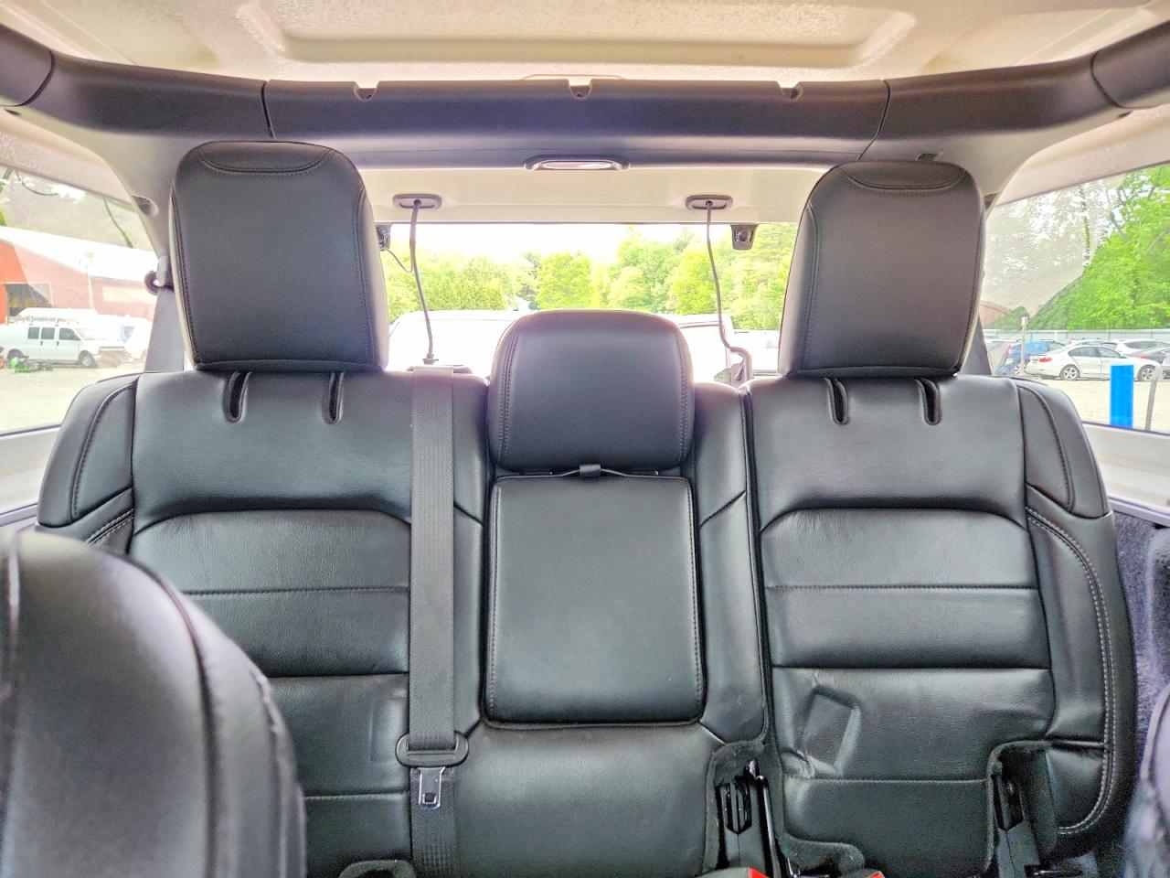 Jeep Wrangler Sahara