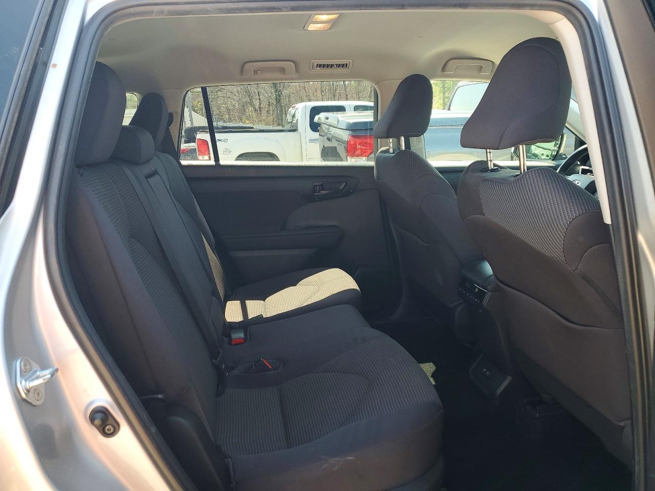 Toyota Highlander L