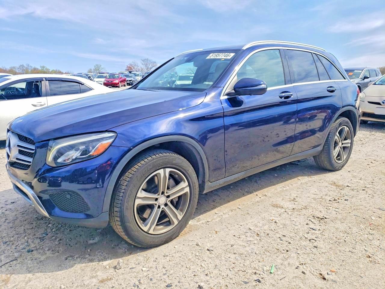 Salvage Mercedes-Benz GLC Image