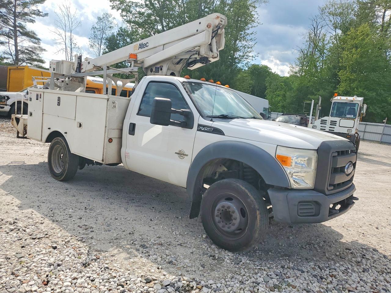 Ford F-450 Super Duty