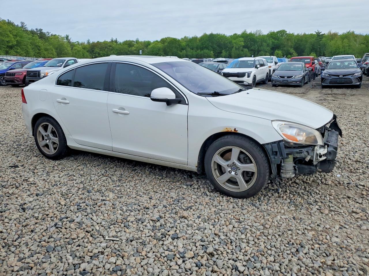 Volvo S60 T5