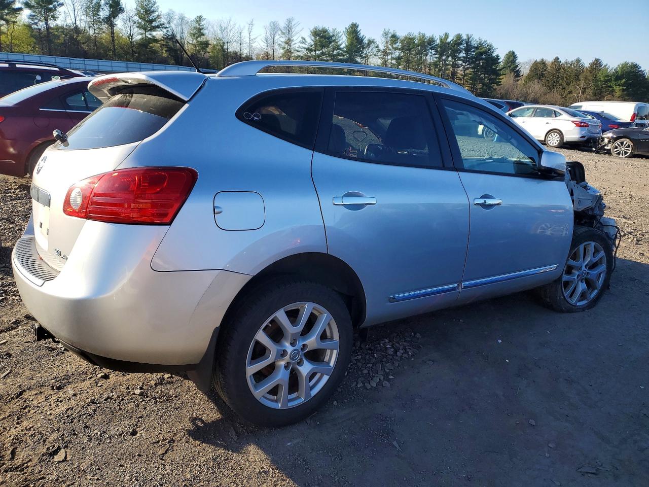 Nissan Rogue S
