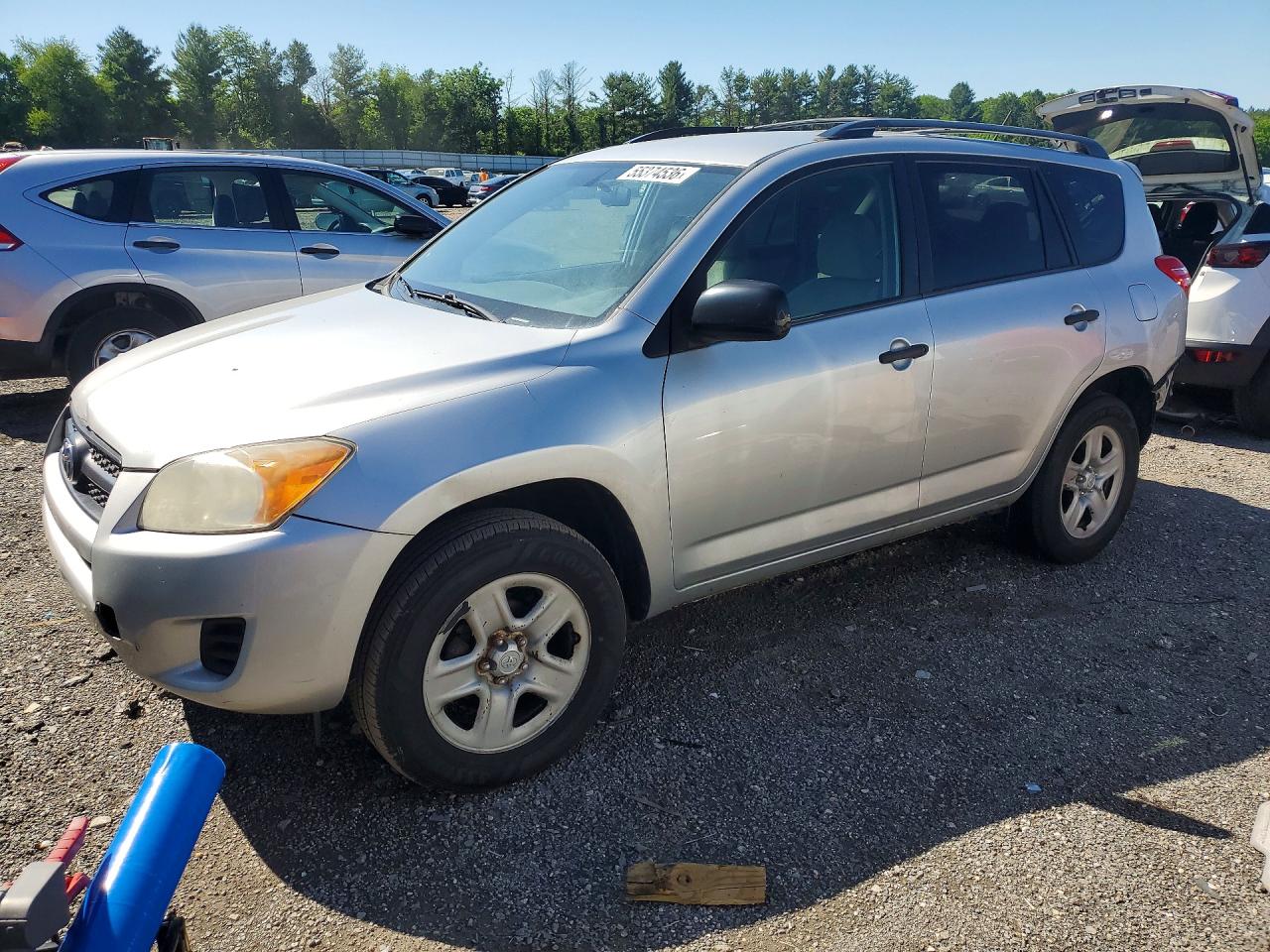 Salvage Toyota RAV4 Image