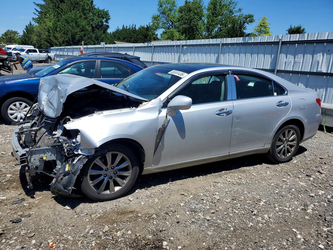 Salvage Lexus Es Image