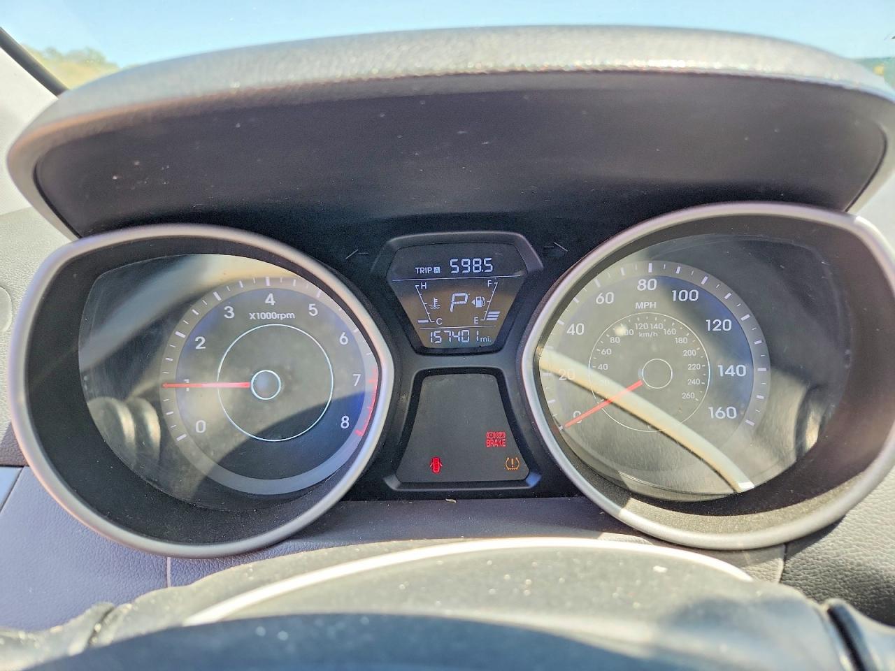 Hyundai ELANTRA Se