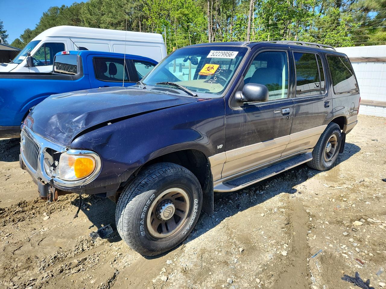 Salvage Mercury Mountainer Image