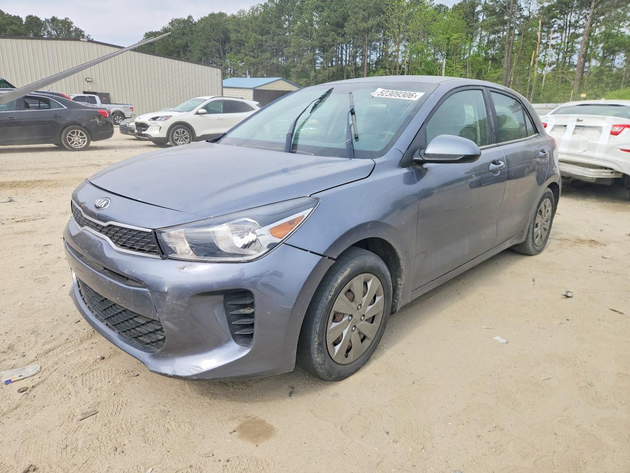 Salvage Kia Rio Image