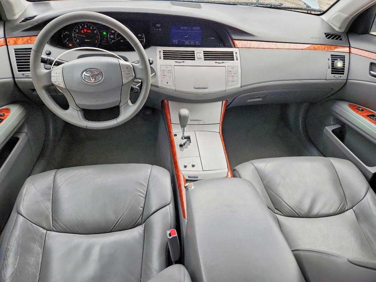 Toyota Avalon Xls