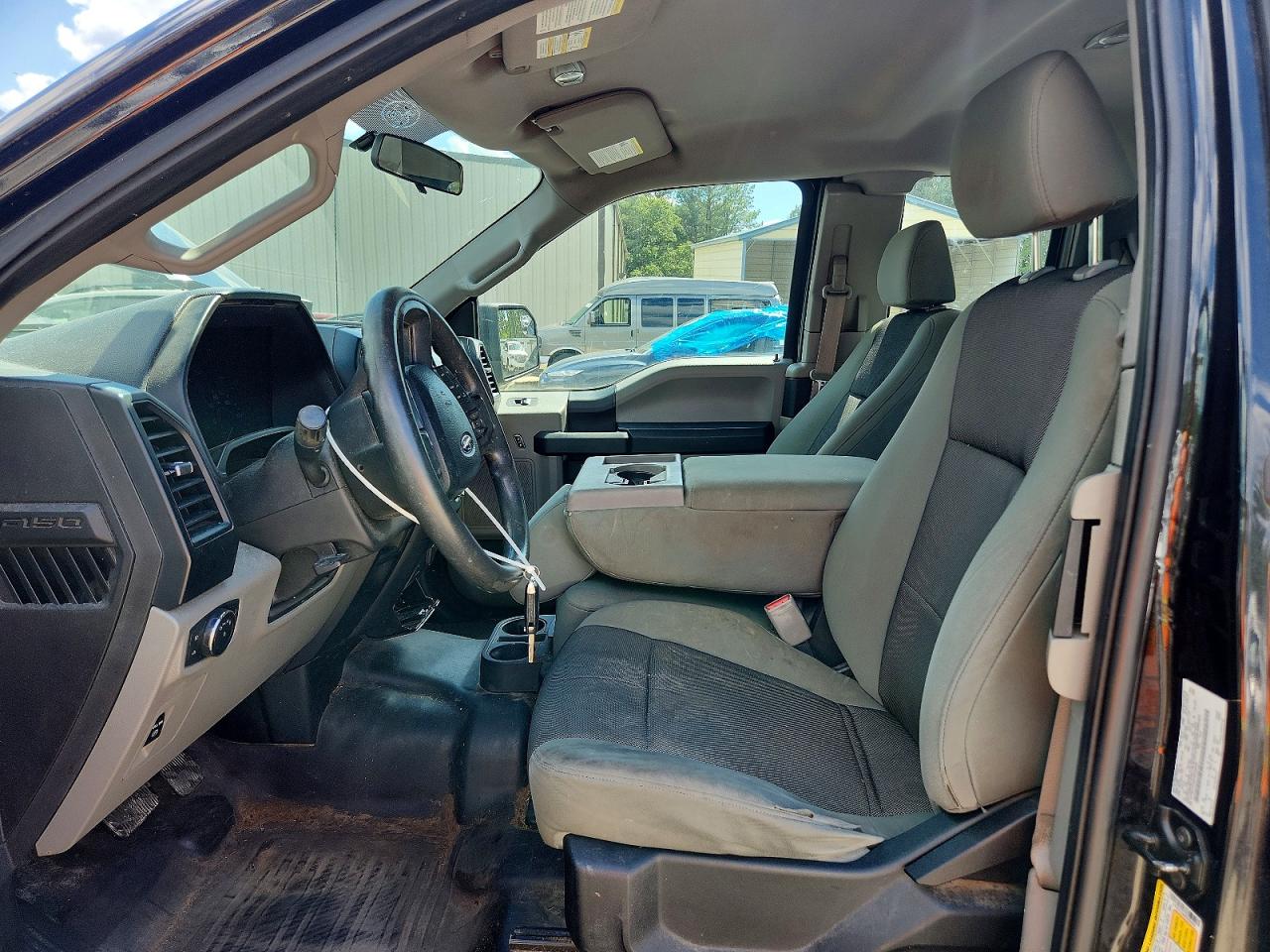 Ford F-150 Super Cab