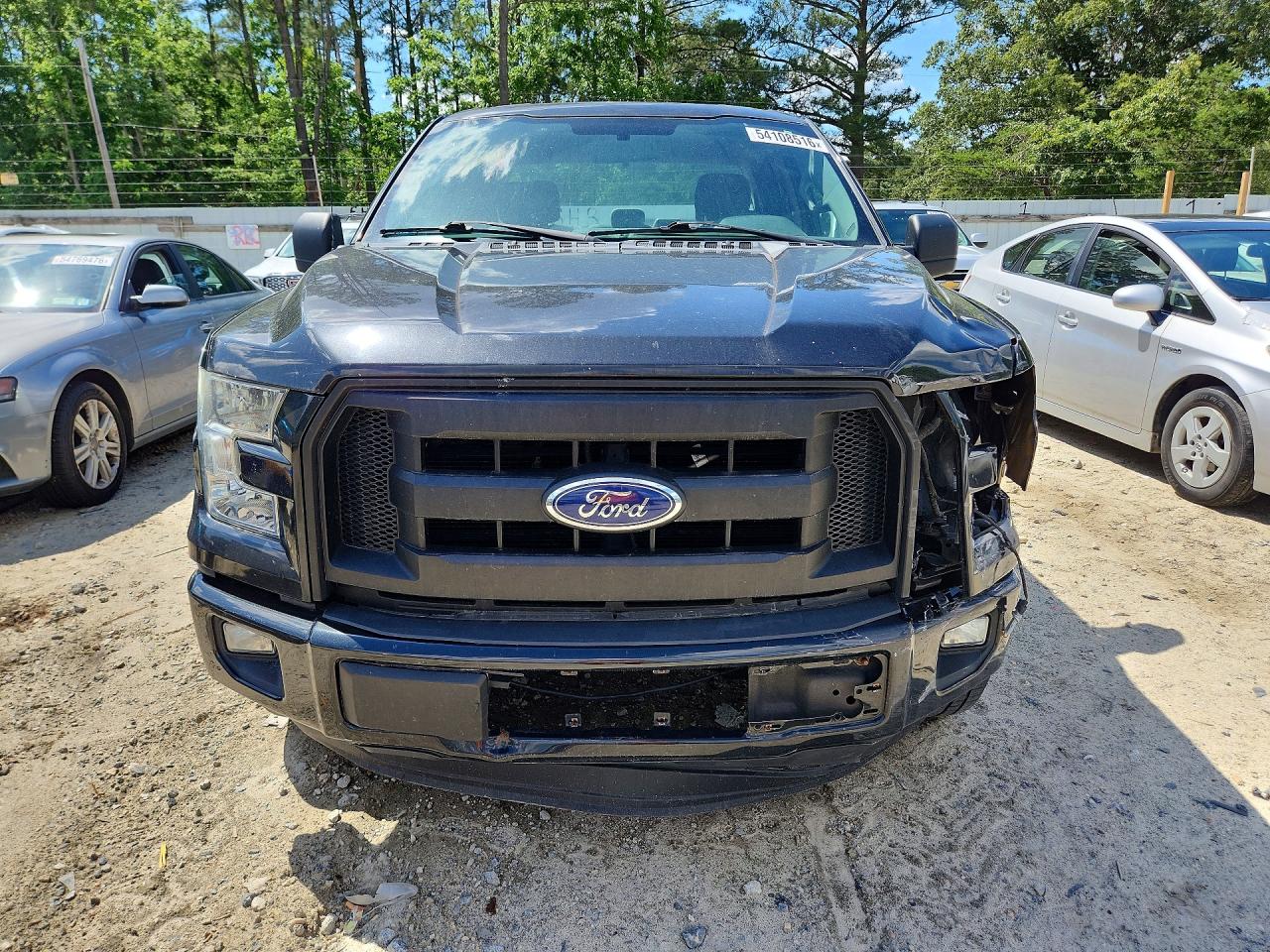 Ford F-150 Super Cab
