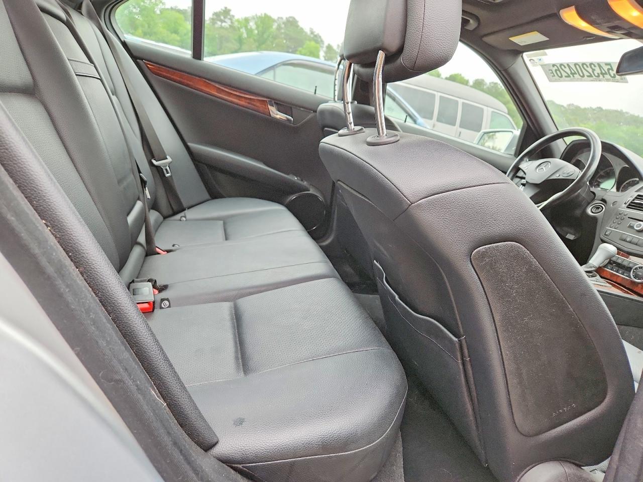 Mercedes-Benz C-Class 300 4matic