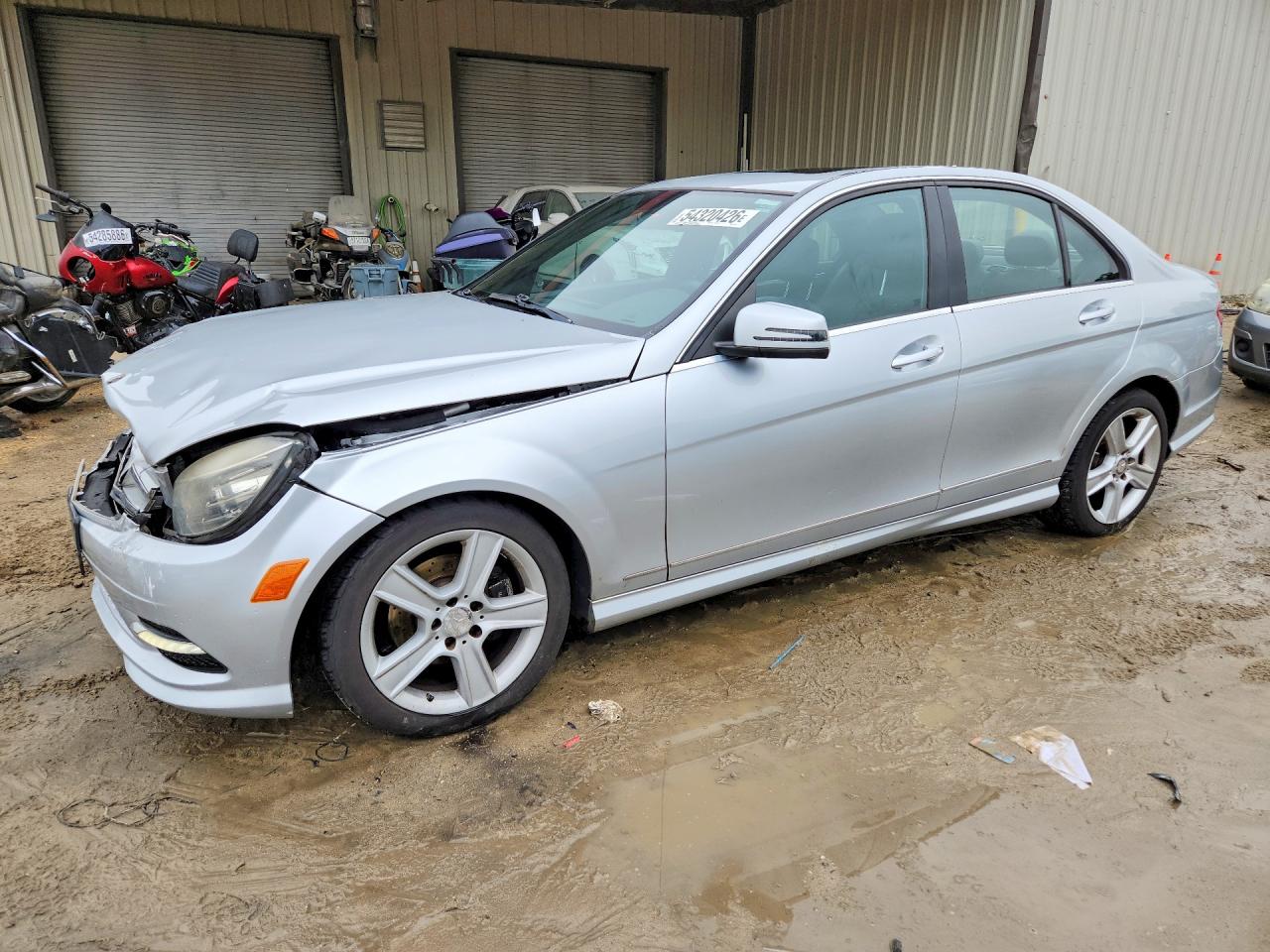 Salvage Mercedes-Benz C-Class Image