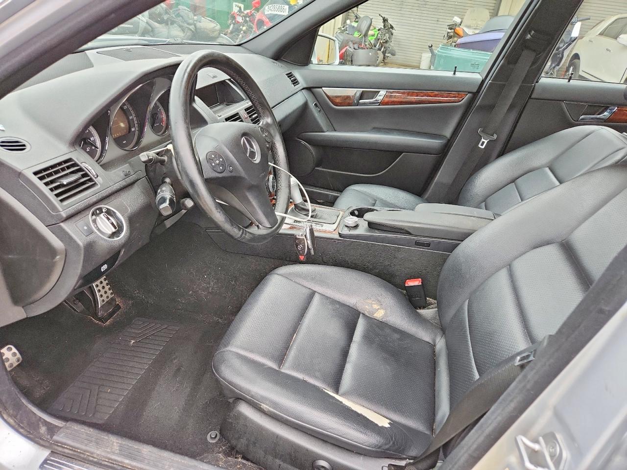 Mercedes-Benz C-Class 300 4matic