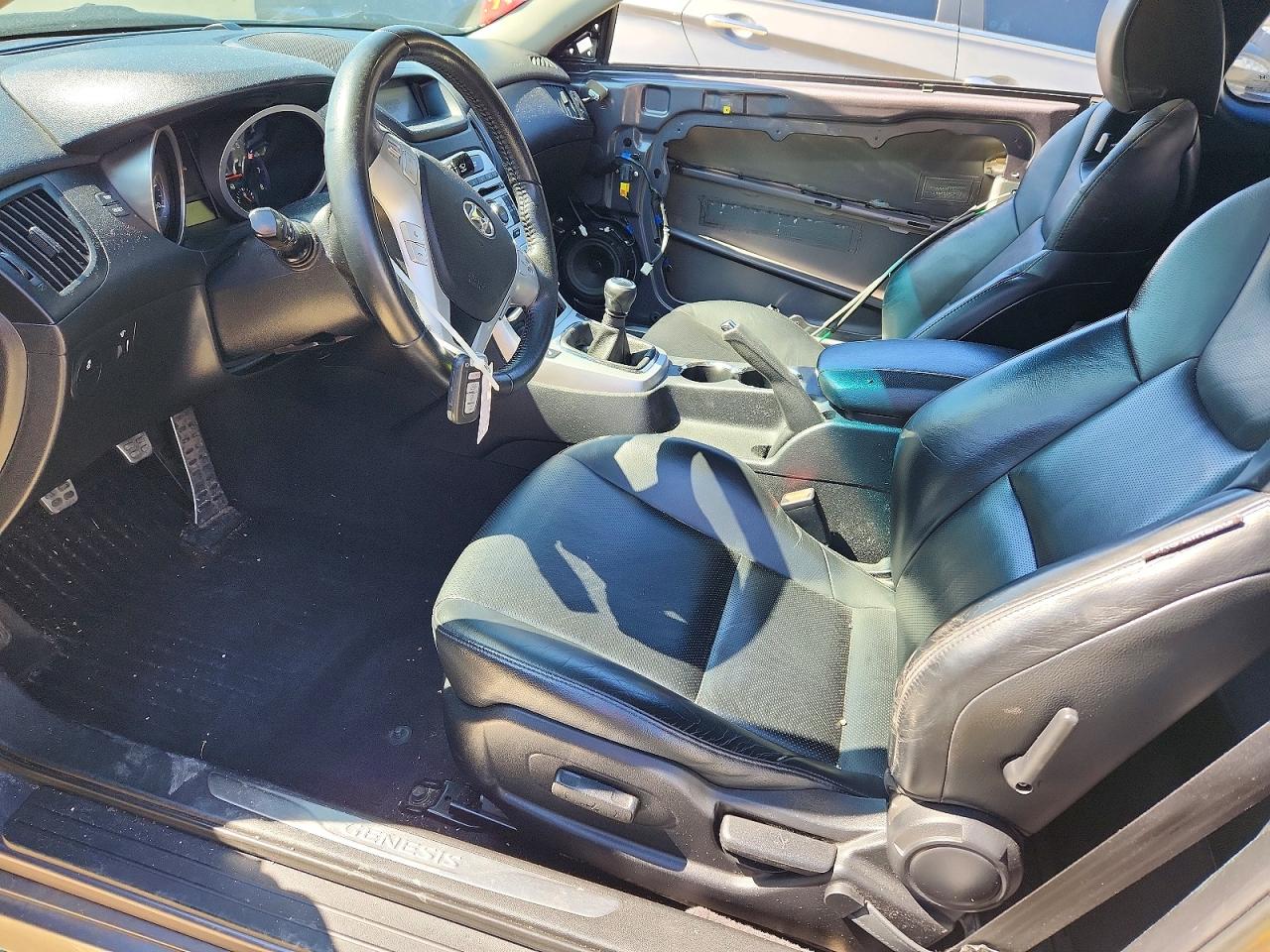 Hyundai Genesis 3.8l