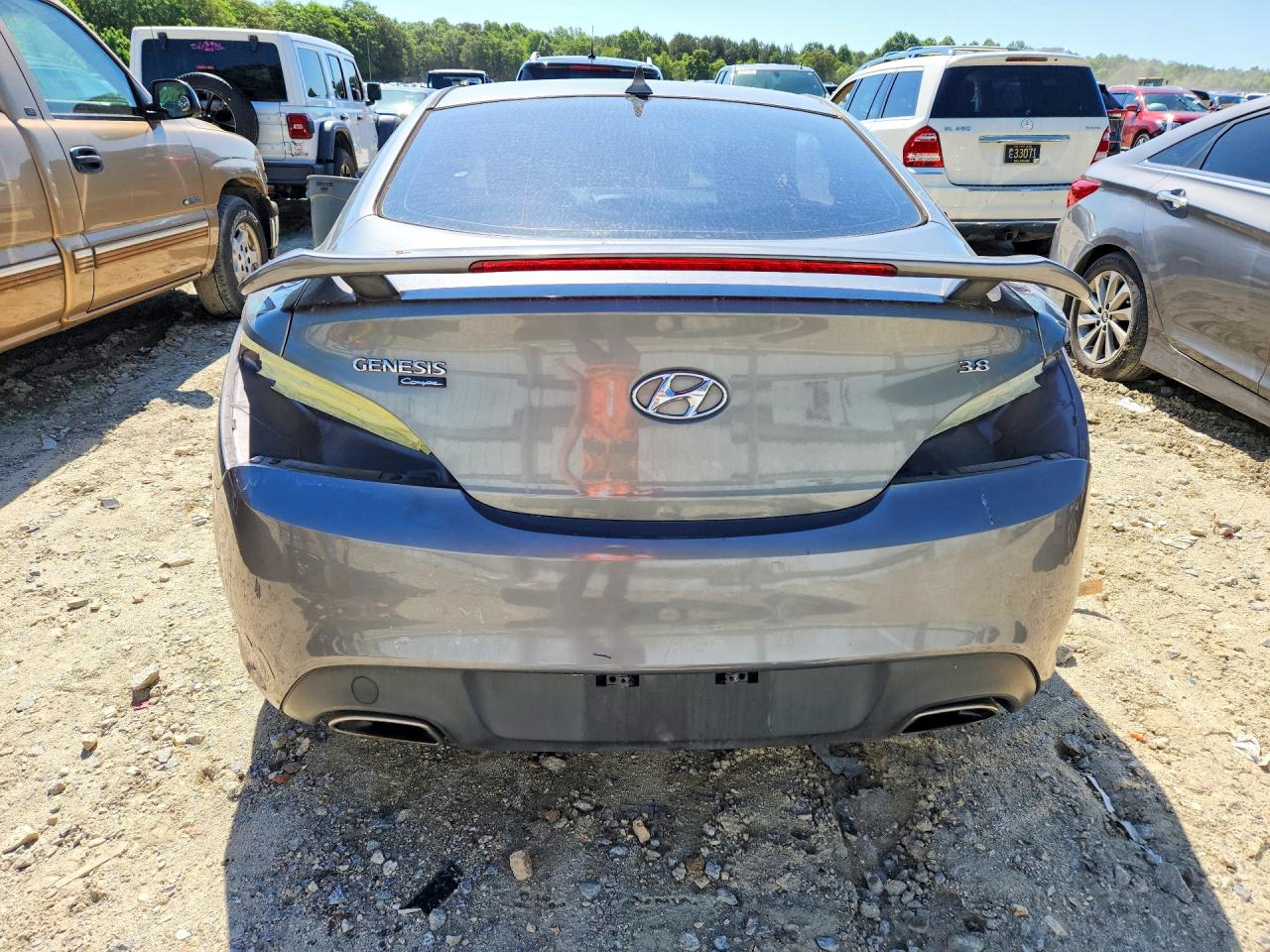 Hyundai Genesis 3.8l