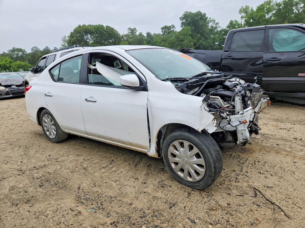 Nissan Versa 1.6 Sv