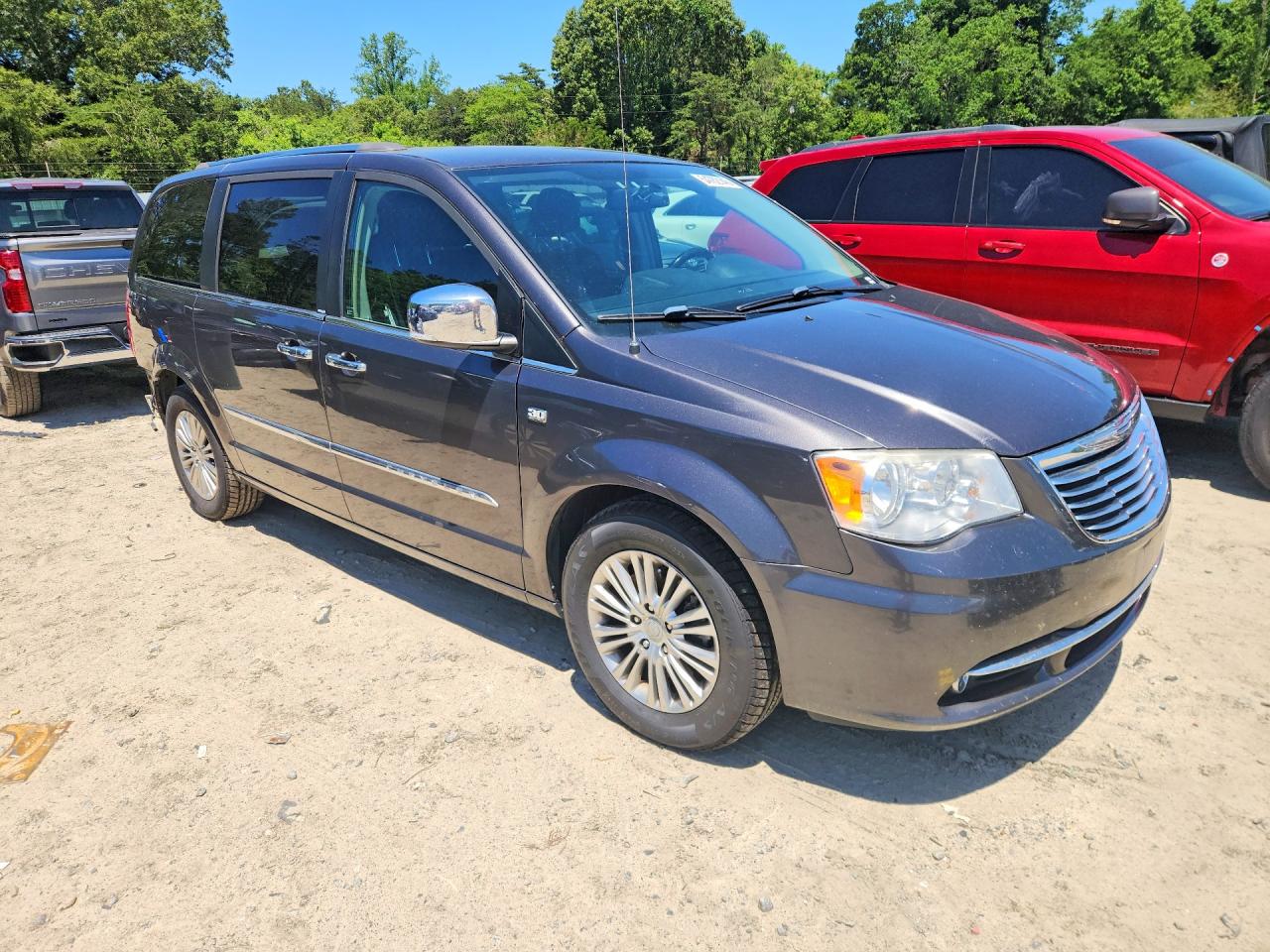 Chrysler Minivan Touring L