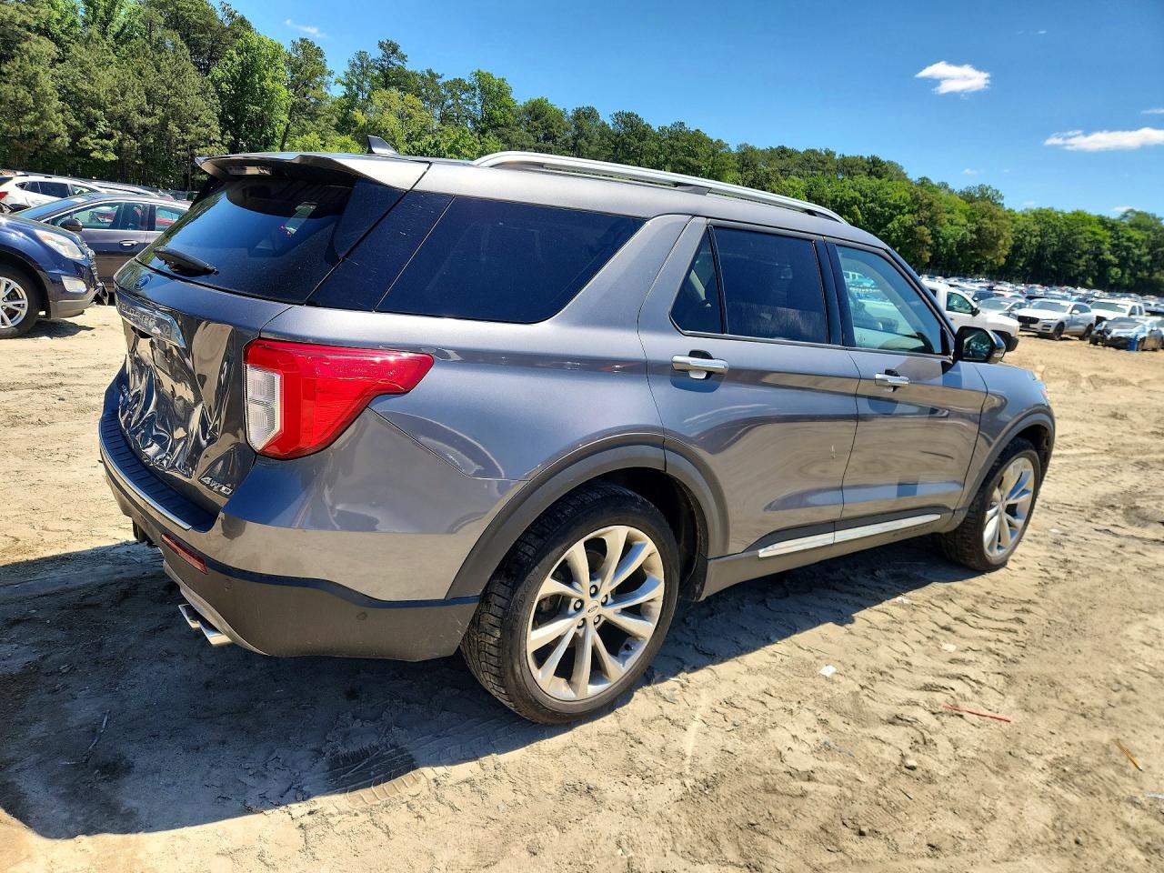 Ford Explorer Platinum