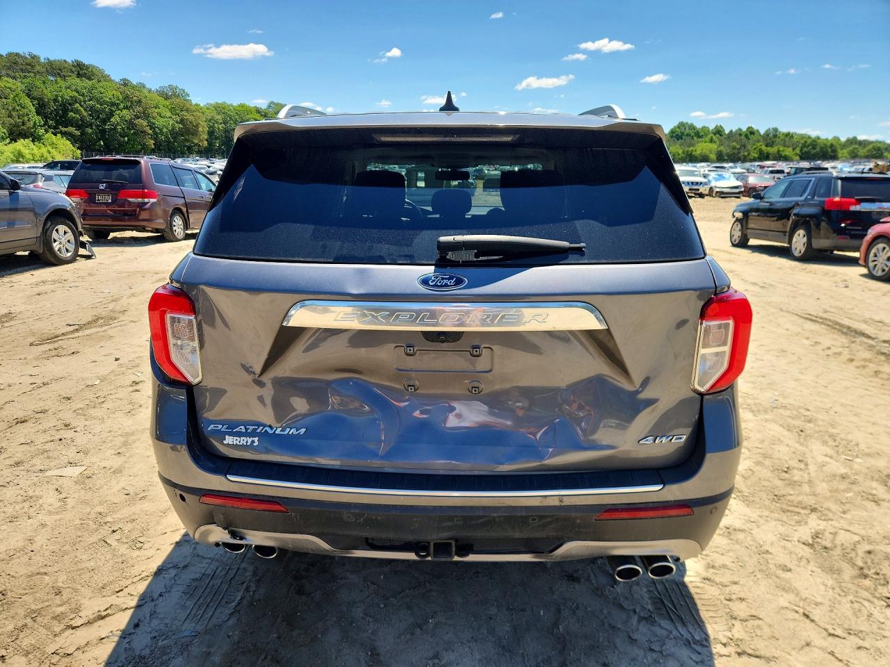 Ford Explorer Platinum