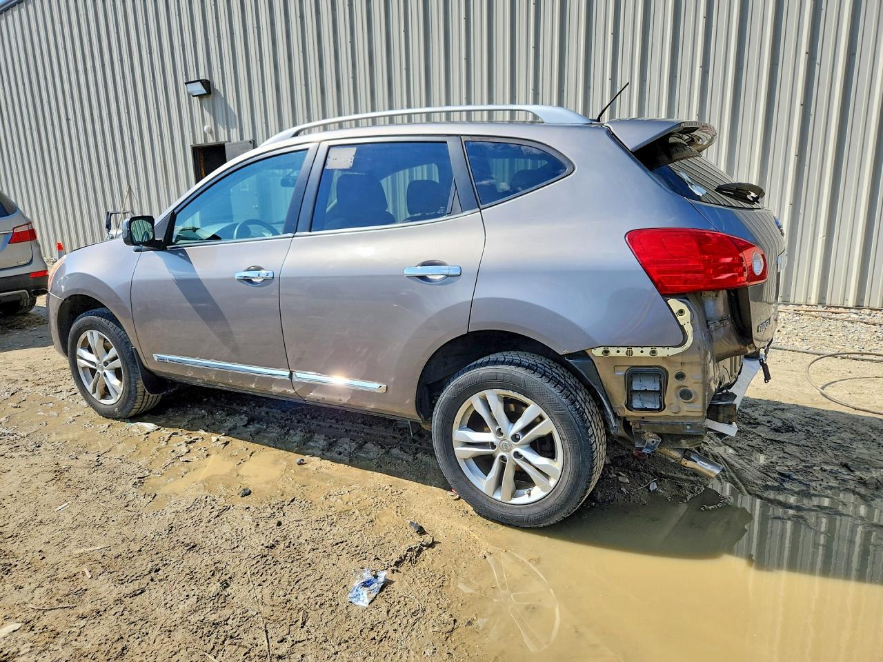 Nissan Rogue S