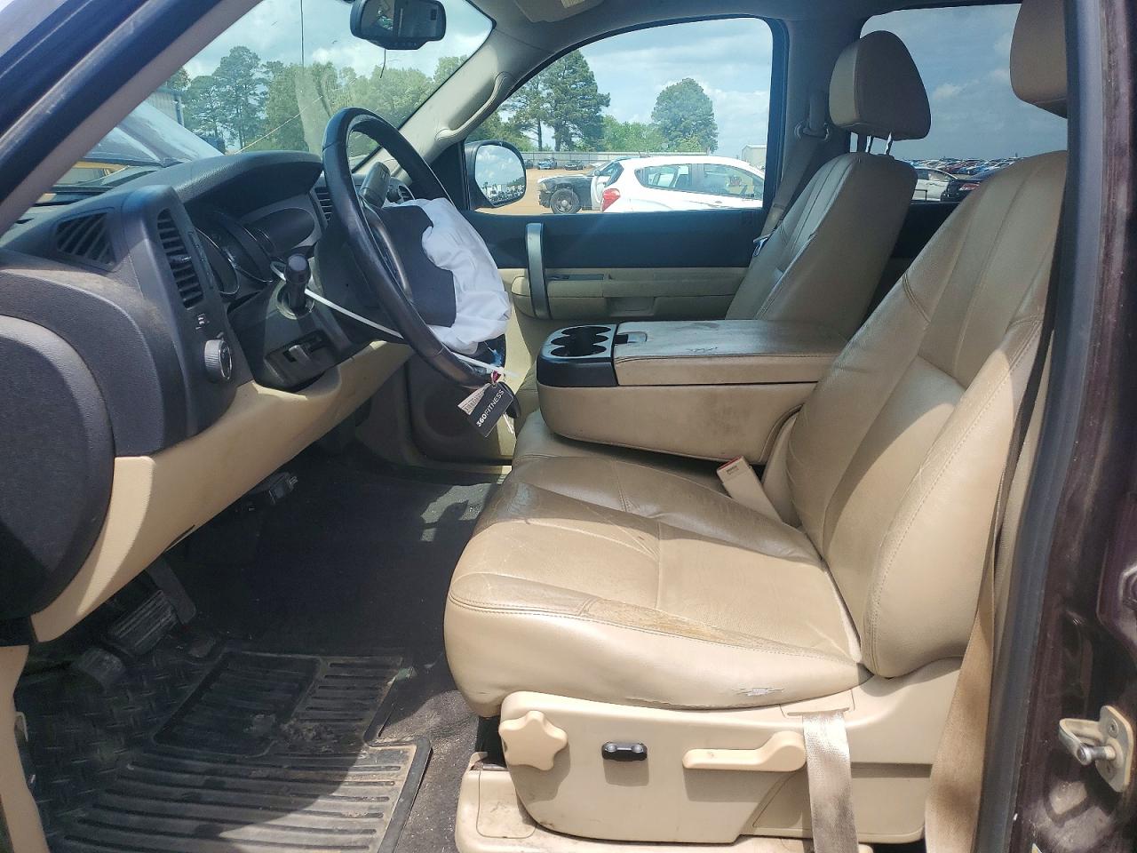 Chevrolet Silverado C1500