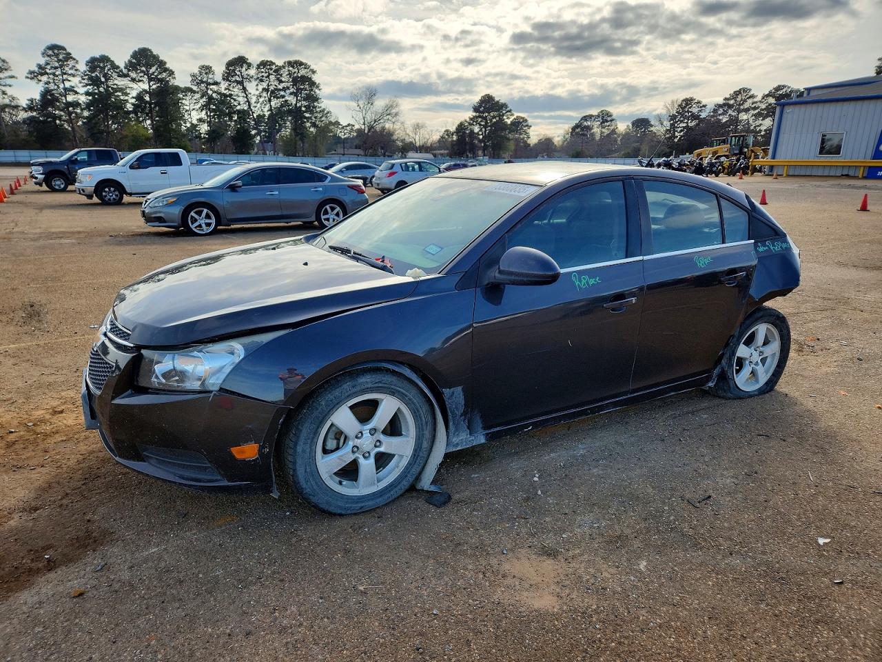 Salvage Chevrolet Cruze Image