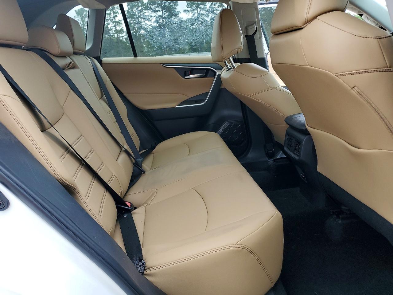 Toyota RAV4 Xle Premium