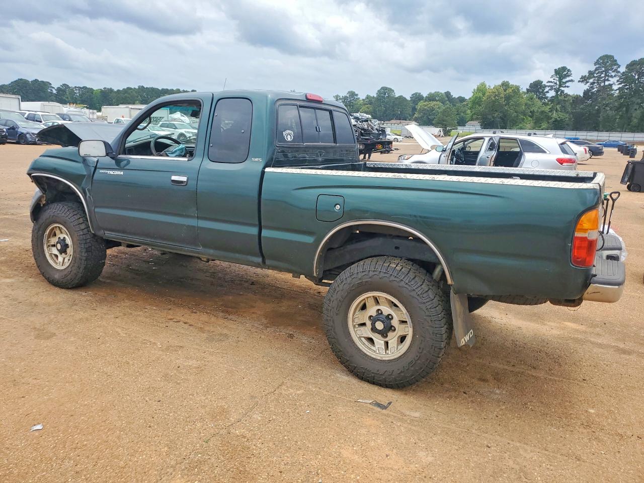 Toyota Tacoma Xtracab