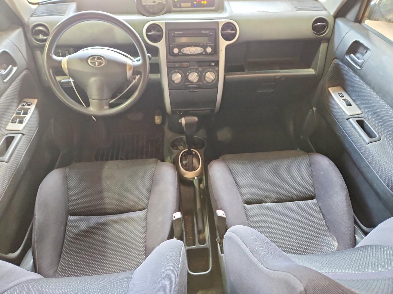 Toyota Scion Xb