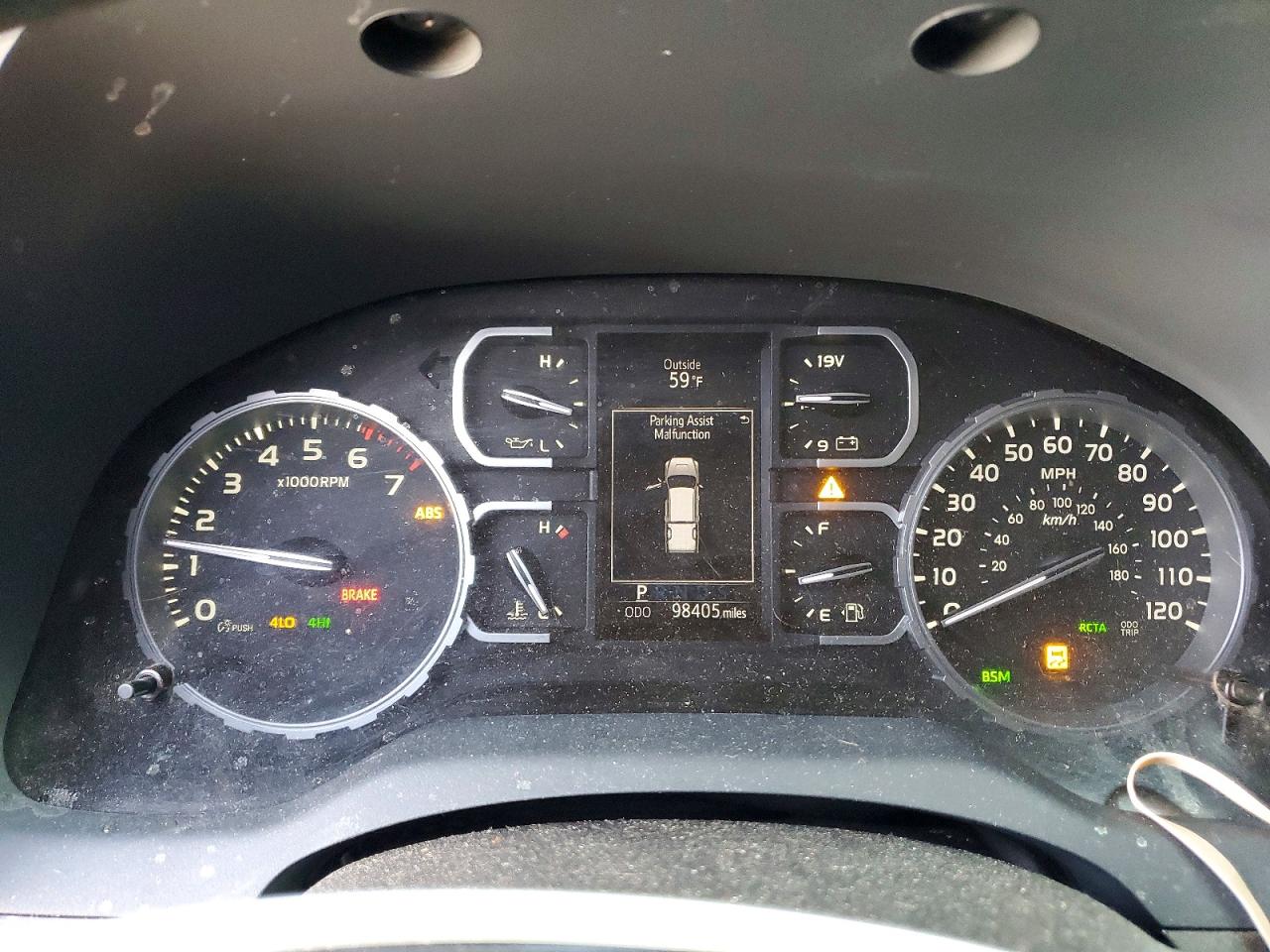 Toyota Tundra Sr5