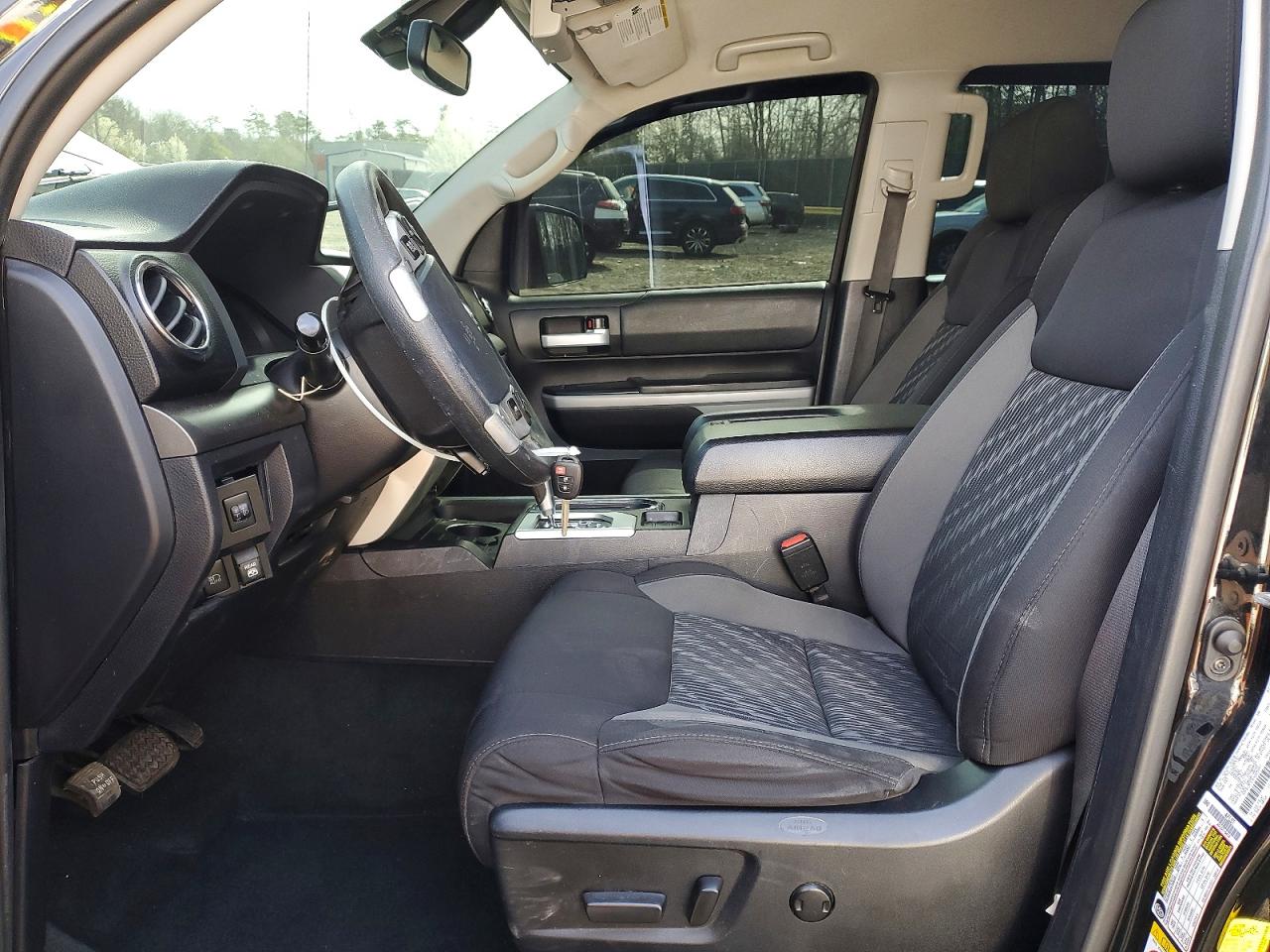 Toyota Tundra Sr5
