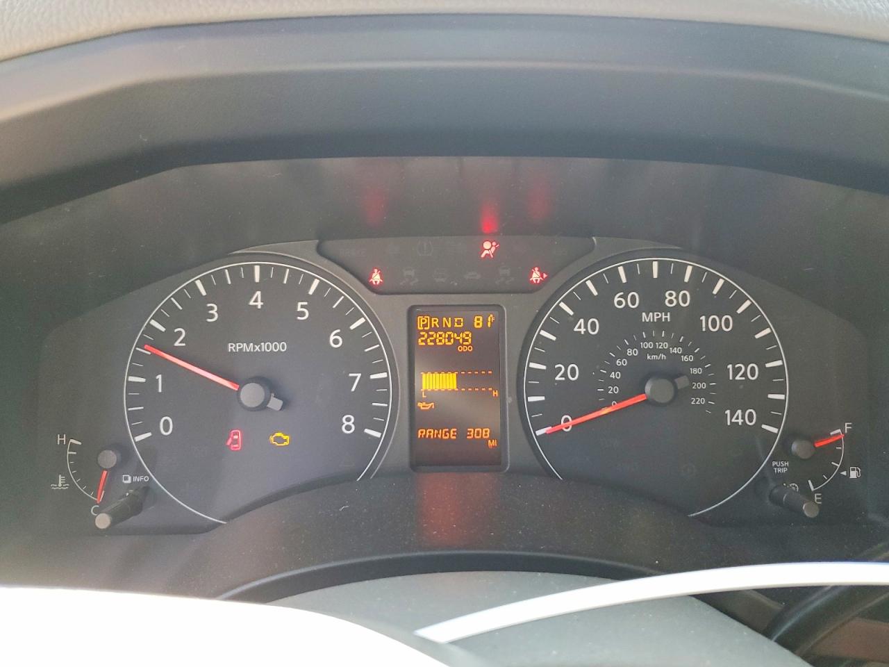 Nissan Nv 2500 Hd S